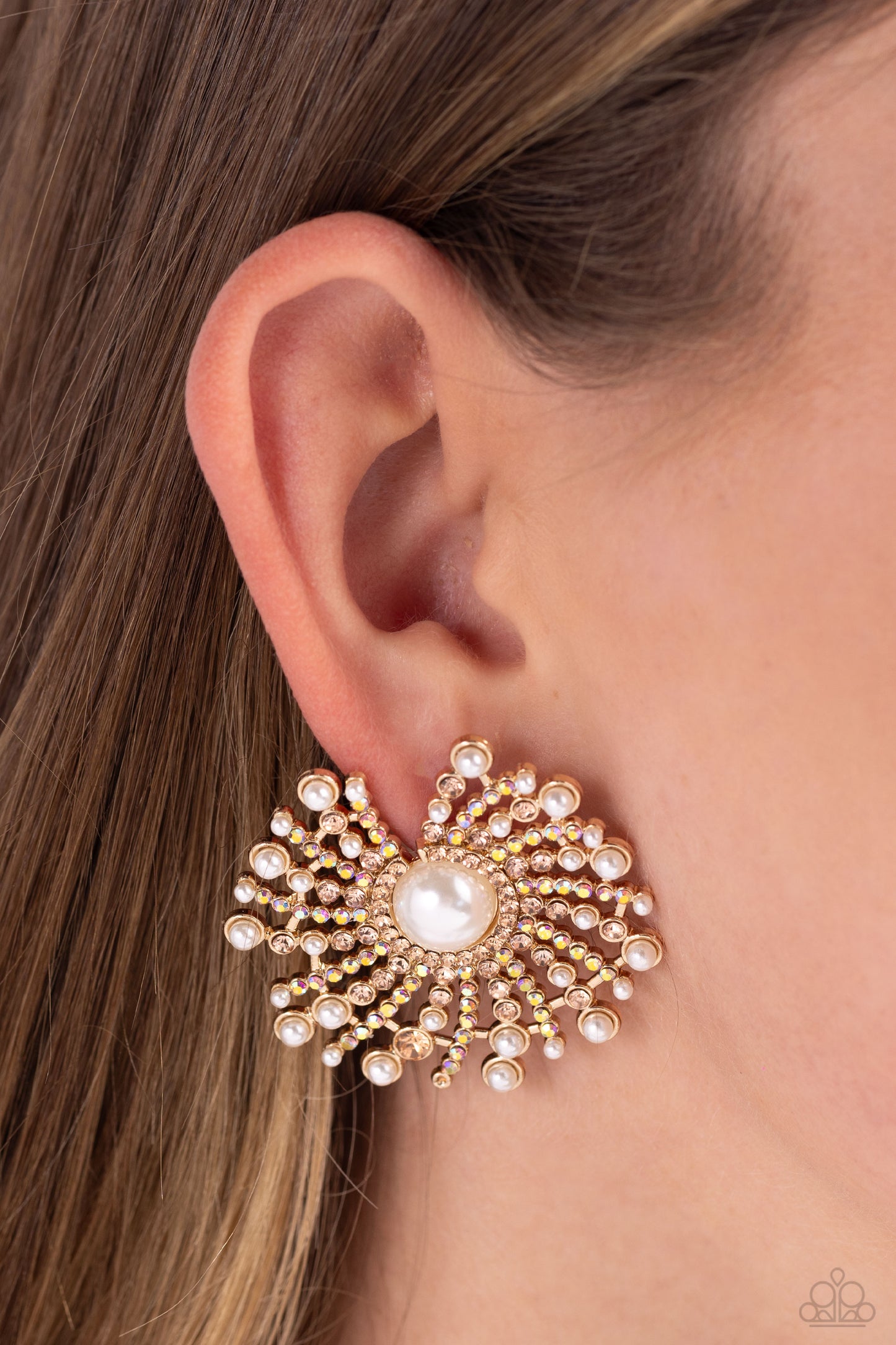 Fancy Fireworks - gold - Paparazzi earrings